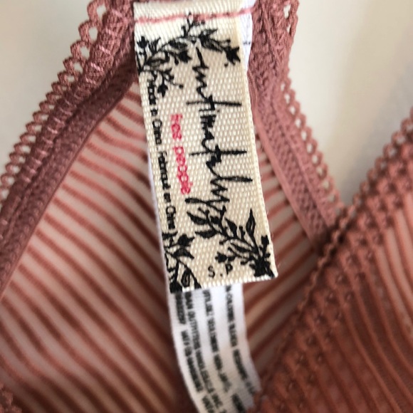 NEW! FP INTIMATELY nadia bralette - Picture 4 of 7